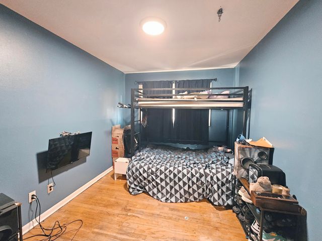 32330 Grandview Avenue, Westland, MI 48186