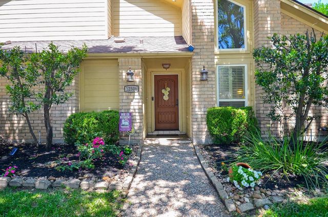 12506 Ella Lee Lane, Houston, TX 77077