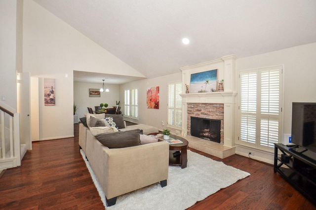 12506 Ella Lee Lane, Houston, TX 77077