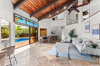 44-389 Kaneohe Bay Drive, Kaneohe, HI 96744