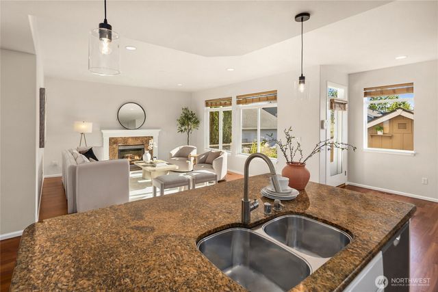 2441 31st Avenue NE, Issaquah, WA 98029