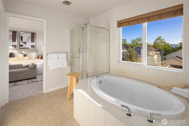 2441 31st Avenue NE, Issaquah, WA 98029
