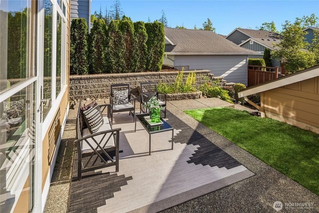 2441 31st Avenue NE, Issaquah, WA 98029