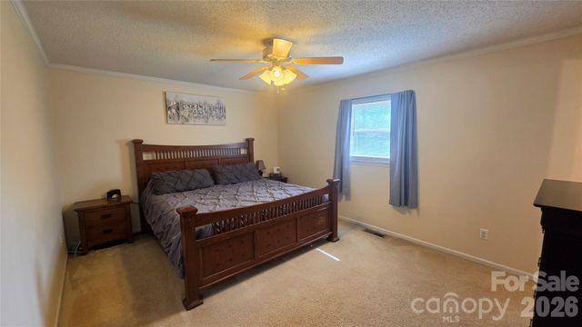 172 Oak Haven Drive 38, Statesville, NC 28625