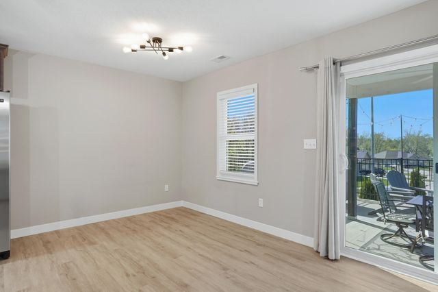 622 PROMENADE DR, Columbia, MO 65202