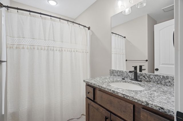622 PROMENADE DR, Columbia, MO 65202