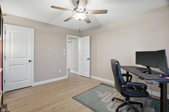 622 PROMENADE DR, Columbia, MO 65202