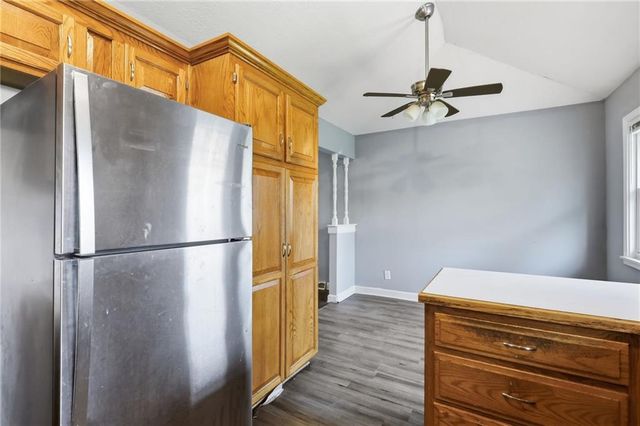 13211 Winchester Avenue, Grandview, MO 64030