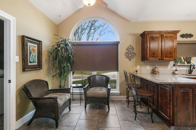 7622 Hickory Ridge Dr, Denham Springs, LA 70706