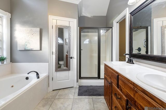 7622 Hickory Ridge Dr, Denham Springs, LA 70706