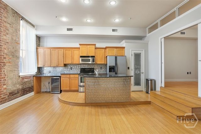 50 Barnard Street 203, Savannah, GA 31401