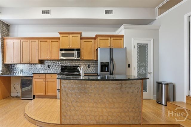 50 Barnard Street 203, Savannah, GA 31401