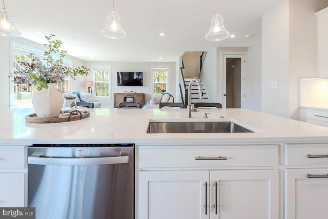 1403 LAVENDER CLIFF WAY, Odenton, MD 21113