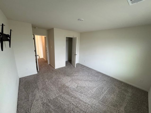 137 Sammy Fowler Avenue, Venus, TX 76084