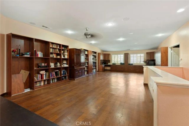 2300 Camellia Street, Palmdale, CA 93551