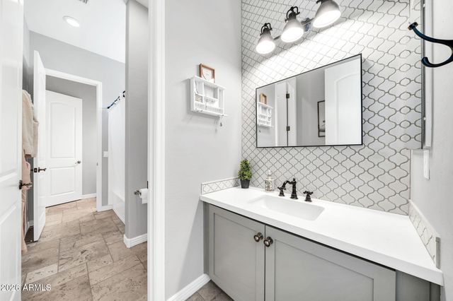 27413 N 22ND Lane, Phoenix, AZ 85085