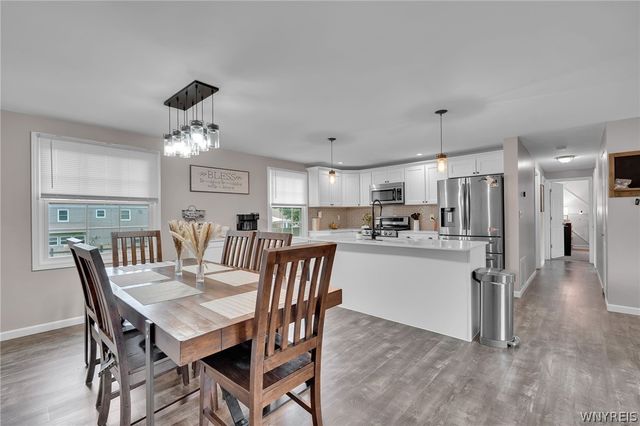 154 Garry Drive, West Seneca, NY 14224