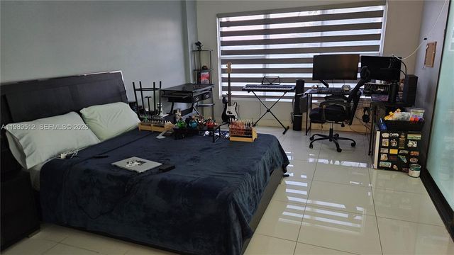 11111 Biscayne Blvd 3F, Miami, FL 33181