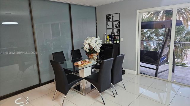 11111 Biscayne Blvd 3F, Miami, FL 33181