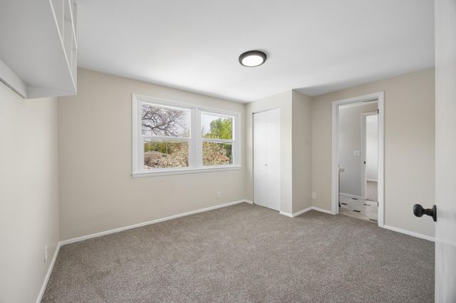 4515 Welcome Avenue N, Crystal, MN 55422