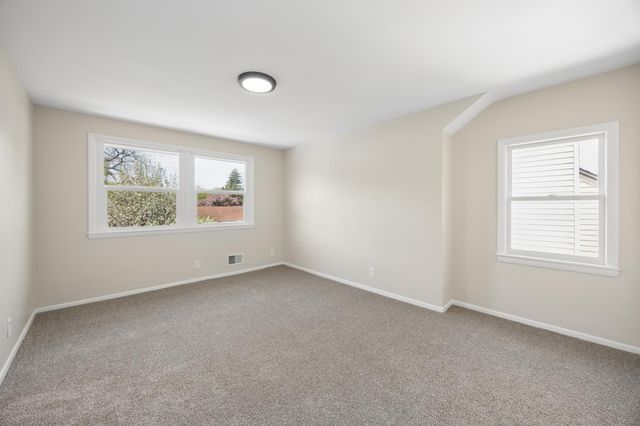 4515 Welcome Avenue N, Crystal, MN 55422