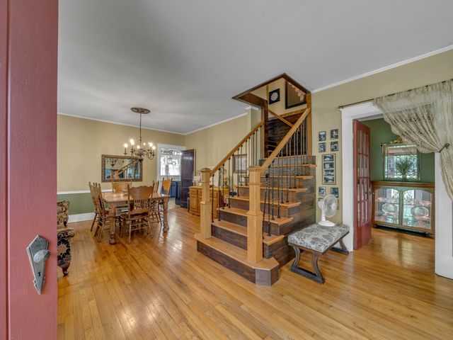 609 W Main St, Waverly, TN 37185