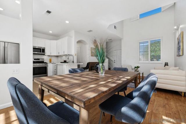 11087 Caminito Arcada, San Diego, CA 92131