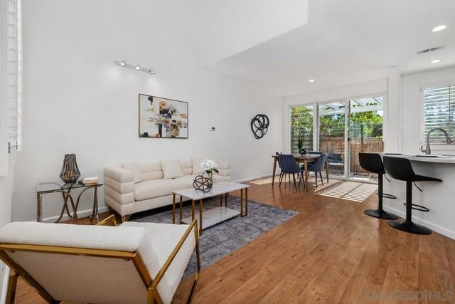 11087 Caminito Arcada, San Diego, CA 92131