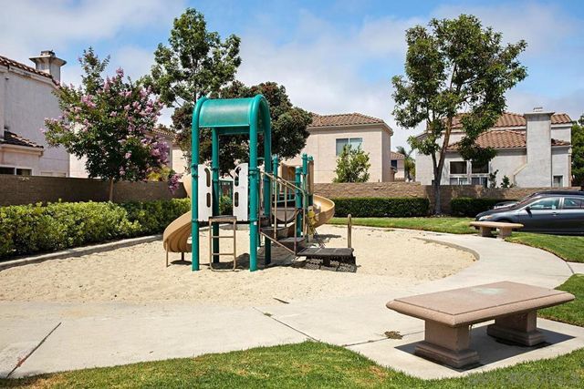 11087 Caminito Arcada, San Diego, CA 92131