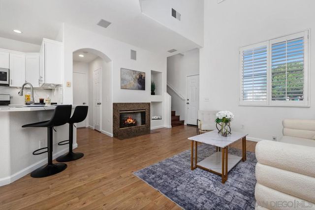 11087 Caminito Arcada, San Diego, CA 92131