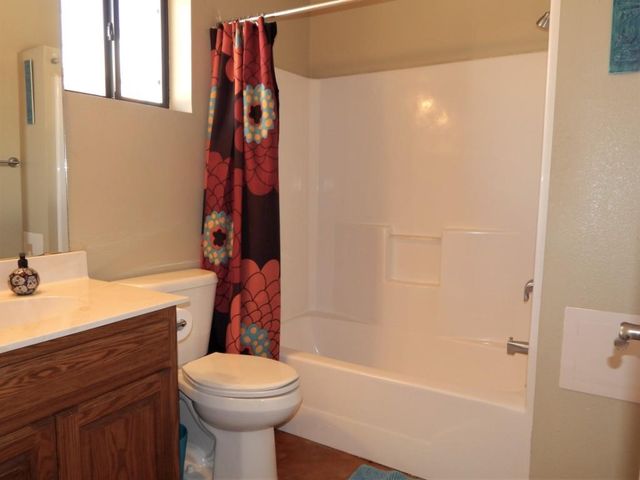 1002 N 10th St, Alpine, TX 79830