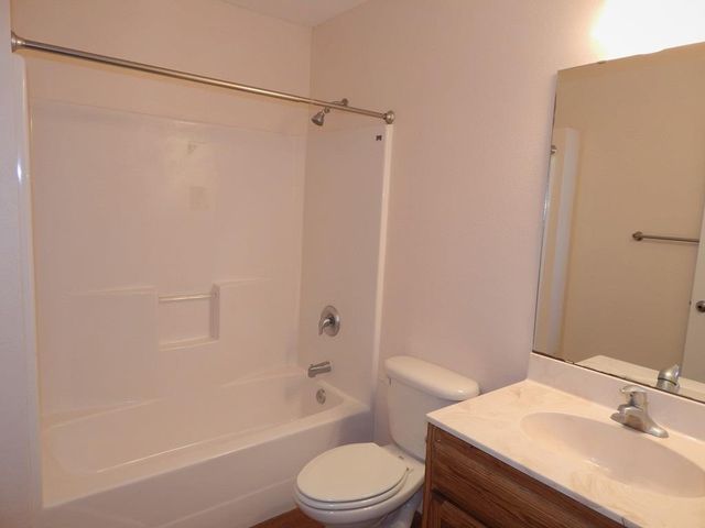 1002 N 10th St, Alpine, TX 79830