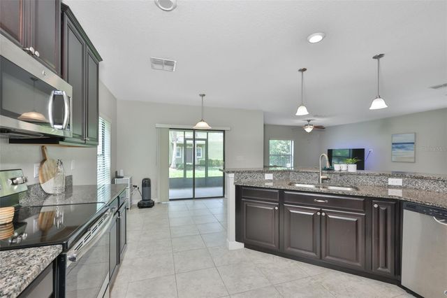 1922 CITRUS LAKE COURT, Ruskin, FL 33570