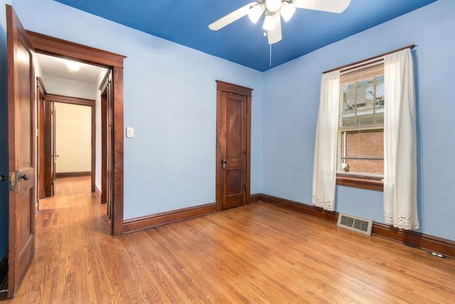 913 Clement Street, Joliet, IL 60435