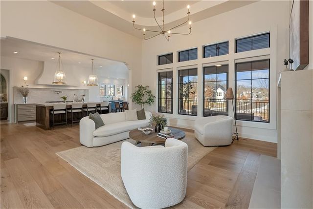 21396 W 93rd Court, Lenexa, KS 66220