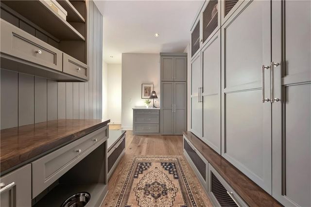 21396 W 93rd Court, Lenexa, KS 66220