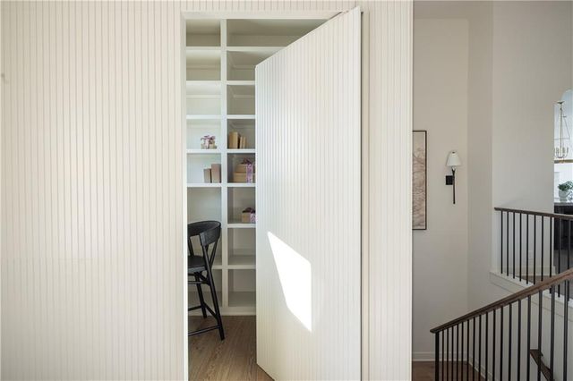 21396 W 93rd Court, Lenexa, KS 66220