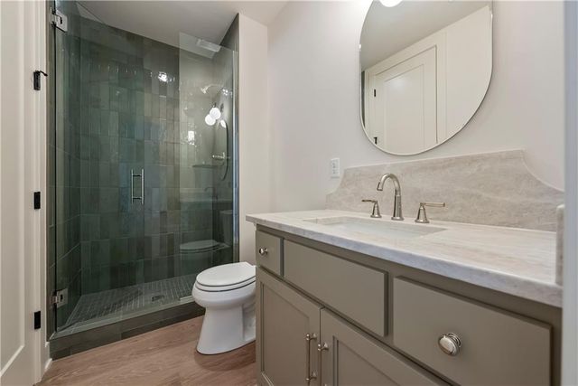 21396 W 93rd Court, Lenexa, KS 66220