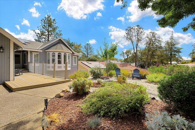 18198 Hummingbird Dr, Penn Valley, CA 95946