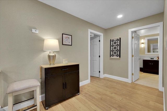 18198 Hummingbird Dr, Penn Valley, CA 95946