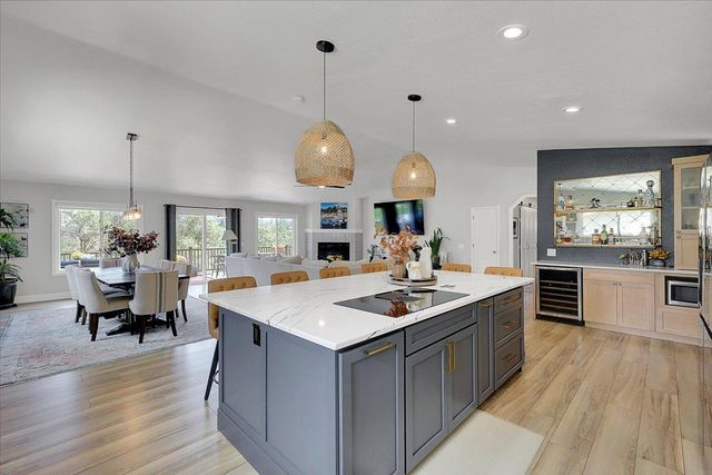 18198 Hummingbird Dr, Penn Valley, CA 95946