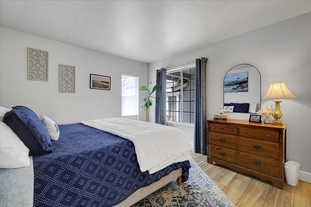 18198 Hummingbird Dr, Penn Valley, CA 95946