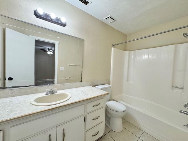 817 WHISPER LAKE COURT, Winter Haven, FL 33880