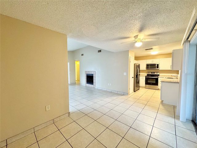 817 WHISPER LAKE COURT, Winter Haven, FL 33880