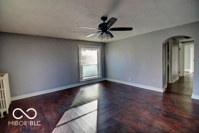 36 S Jefferson Street, Knightstown, IN 46148