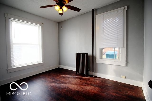 36 S Jefferson Street, Knightstown, IN 46148