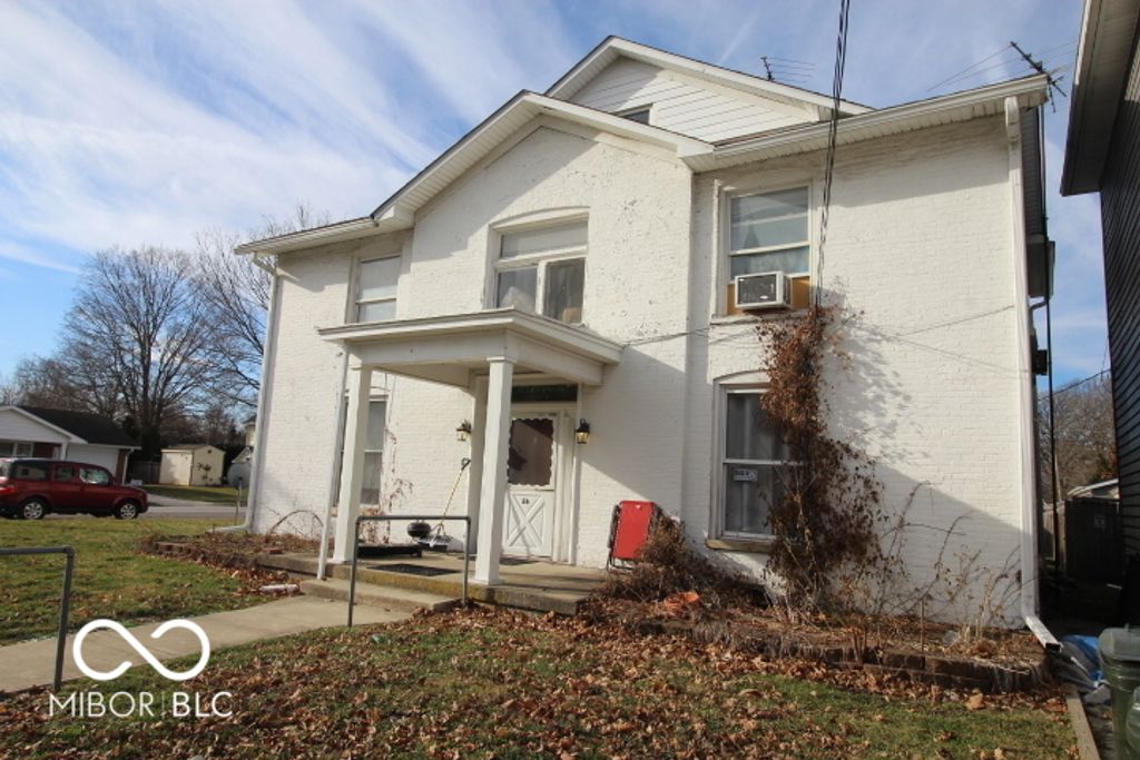 36 S Jefferson Street, Knightstown, IN 46148