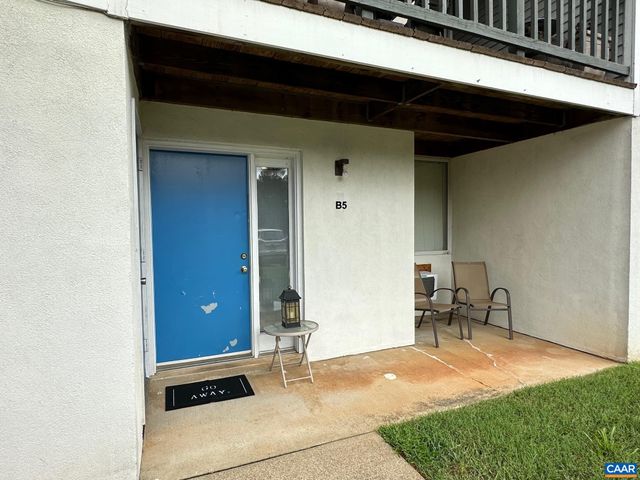 1243 CEDARS CT B5, Charlottesville, VA 22901