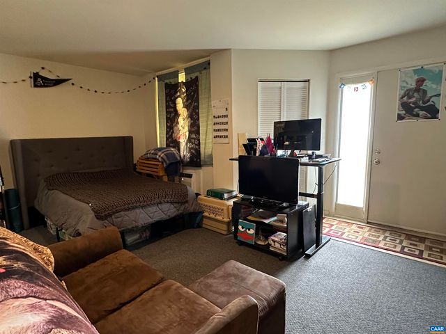 1243 CEDARS CT B5, Charlottesville, VA 22901