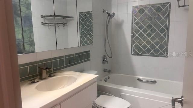 3717 46TH AVENUE S 11, St Petersburg, FL 33711